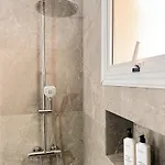 Nissi 86 - Luxcyservices *