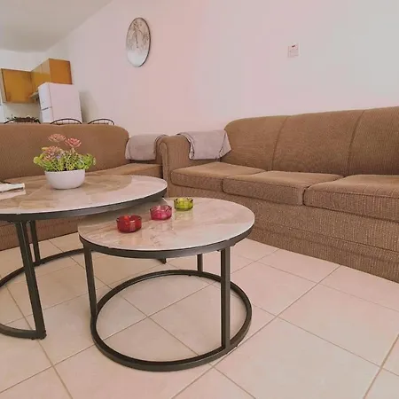 Nissi 86 - Luxcyservices