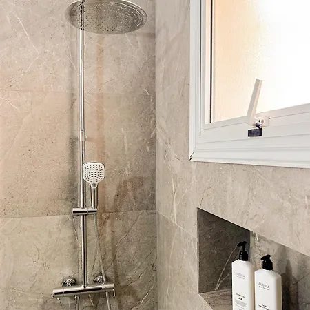 Nissi 86 - Luxcyservices *